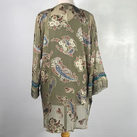 Multiples - Picture 3 of 10